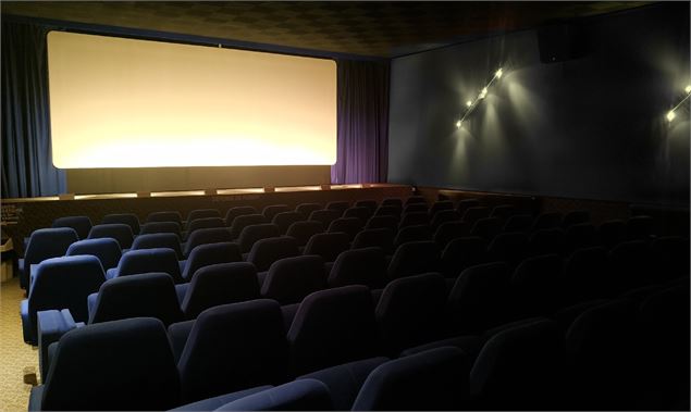 Cinéma Le Chamois - L.Servais - Mairie de Châtel