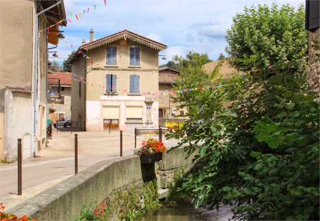 Vaux-en-Bugey - Marilou Perino