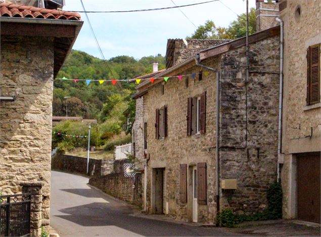Vaux-en-Bugey - Marilou Perino