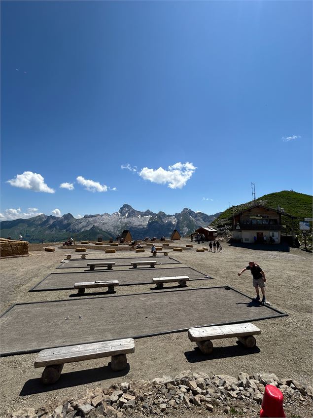 Pétanque : terrain au sommet du mont Lachat_Le Grand-Bornand - Domaine Skiable Le Grand-Bornand