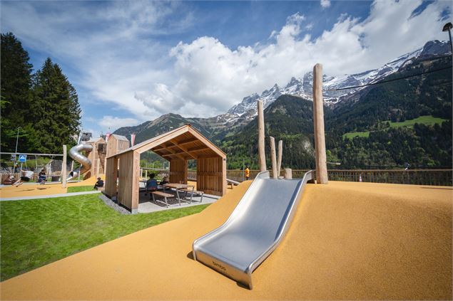 Place de Jeux_Champéry