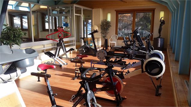 Piscine intérieure du Mondzeu