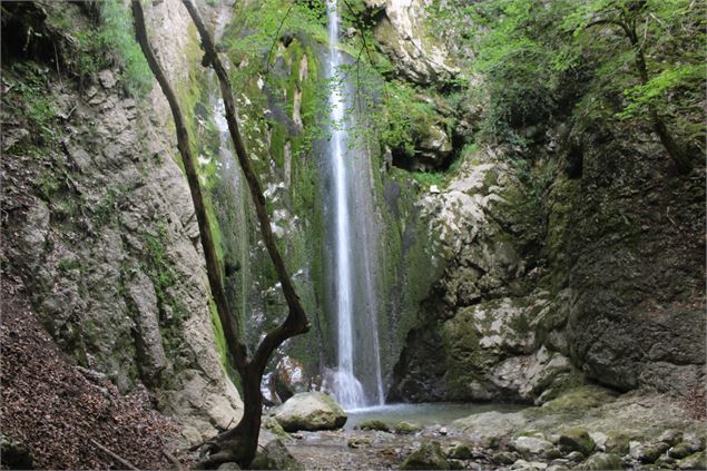 cascade de l'Etrès - ©NicodèmePeillon