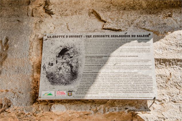 La grotte d'Orjobet_Archamps - Brice Souvansanouk