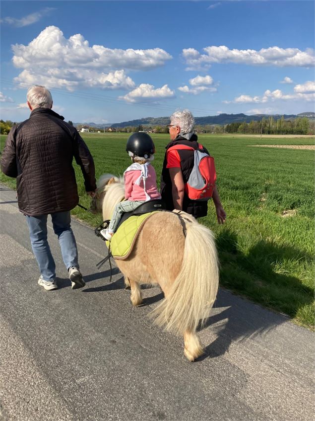  - Écuries des Pious Bloye