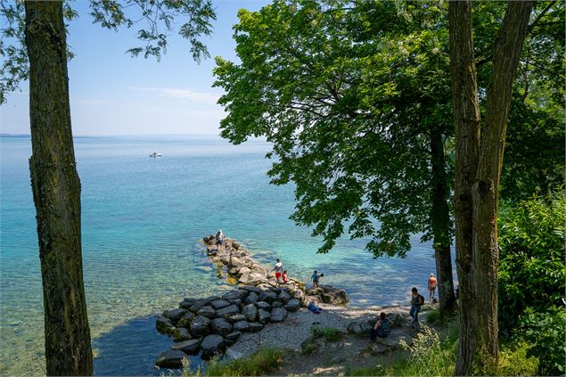 Plage d'Yvoire - Destination Léman - A. Berger