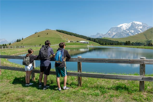 Randonnée en famille jusqu'au Lac de Joux - Fabian Bodet