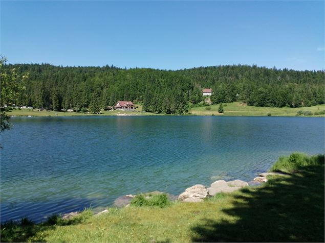 Lac Genin et ses tourbières_Charix - Tourisme Haut Bugey, MarcChatelain