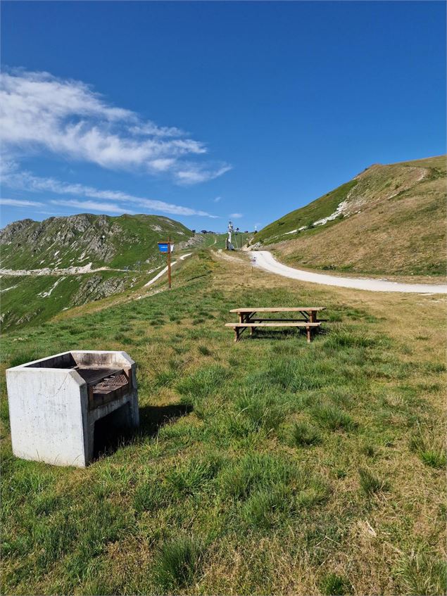 Aire de pique-nique au Bijolin_Montchavin-les-Coches - OTMLC