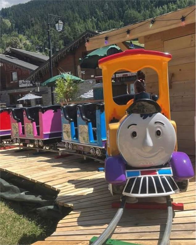 Petit train pour enfants - J.Leconte