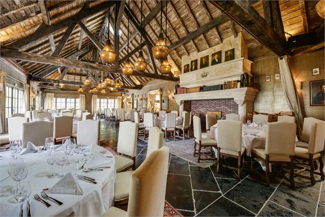 Domaine des Saints Pères à Montagnole : restaurant - Gérard Cottet