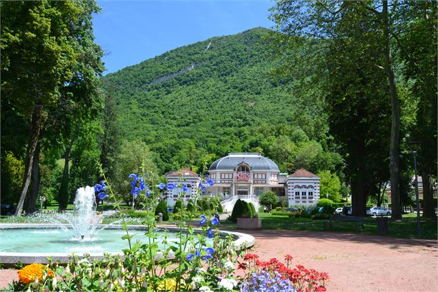 Casino New Castel de Challes-les-Eaux - Office de Tourisme Challes-les-Eaux - C.Rivolly