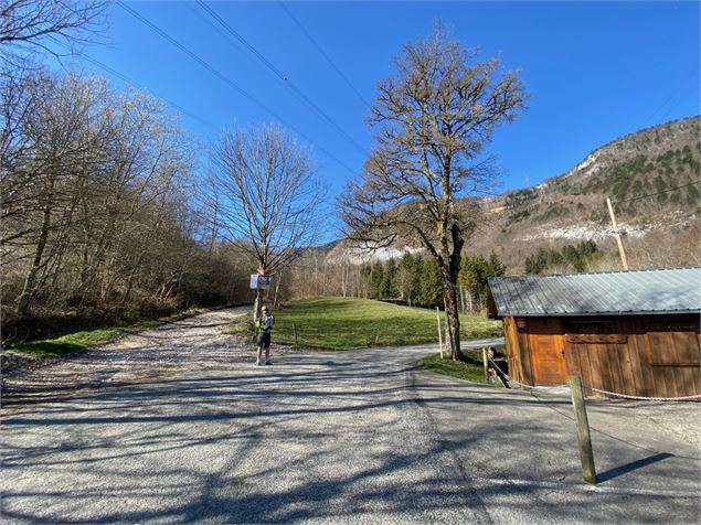 Parking des Chantres Saint Cassin - Benjamin Pancuk