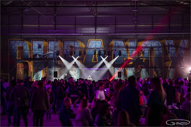 Soirée à la halle événementielle Rubanox - Cristal Habitat