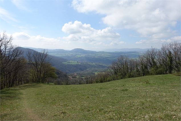 Paysage Vuache - Photo sous licence Creative Commons https://creativecommons.org/licenses/by/2.0/ - 