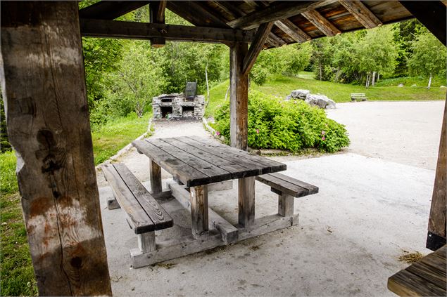 R13 - Entre villages et alpages_Méribel - Sylvain Aymoz - Méribel Tourisme