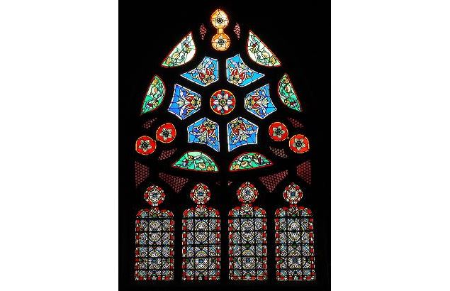 Vitrail gothique - Mairie de Montréal La Cluse