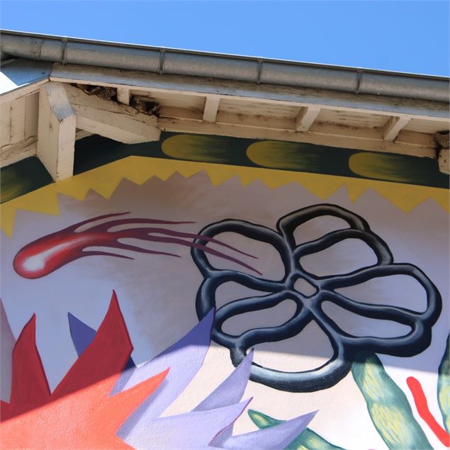 Fresques et murs peints - Les fleurs fantastiques de Lorain Motti_Nantua