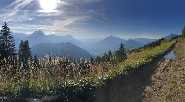 Vue depuis Agy - CAMT