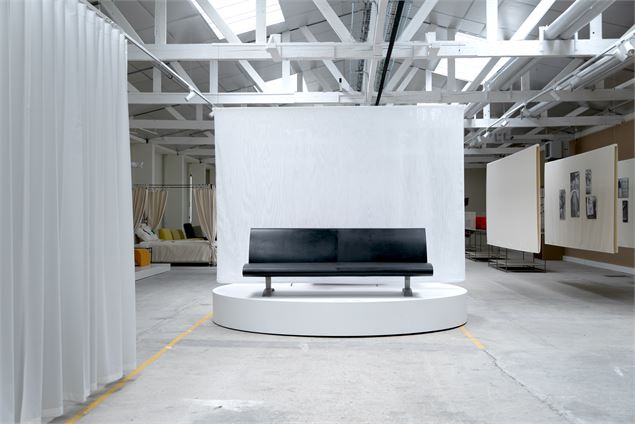 Studio 1860 - Ligne Roset_Montagnieu - Ligne Roset