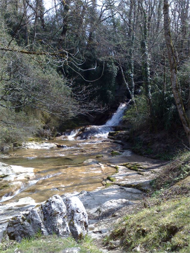 La 1ère cascade de Jacob au printemps. - ART PRISM