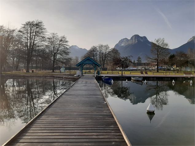 Doussard embarcadère - Fous d'images