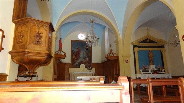 L'intérieur de l'église - Association Apveca