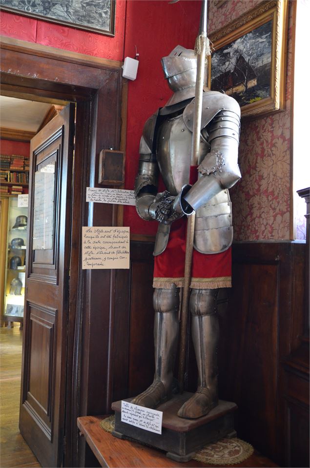 Armure collection Château de Montfleury Avressieux - OT Val Guiers