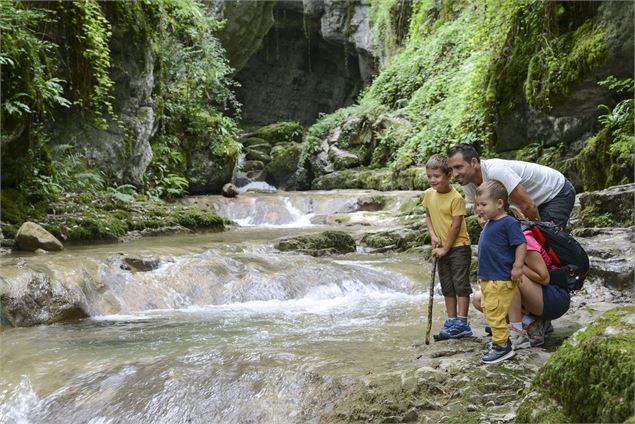 Sentier la Combe du Grenand La Bridoire - Val Guiers - A. Cottarel