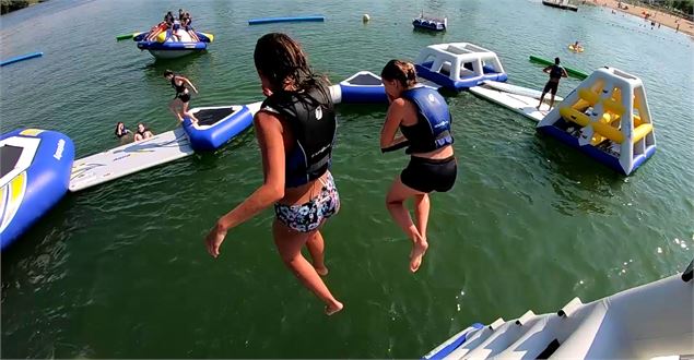 sautez, glissez, plongez - aquafolies