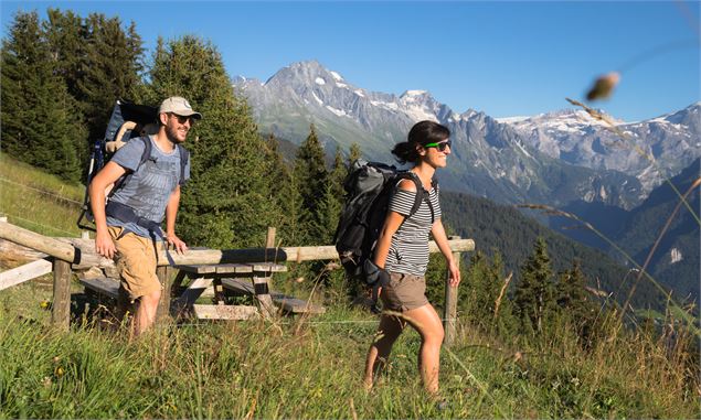 Sur le sentier en chemin pour Mont Jovet - Bozel - Geoffrey Vabre