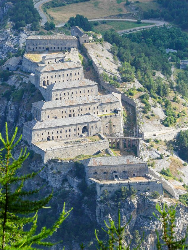 Vue fort Victor Emmanuel - A. Pernet