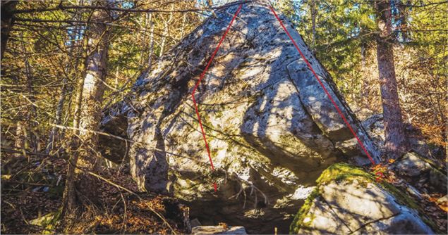 Bloc du bas (face Sud)  1/ Néandertalien 5c (DA) 2/ Voie normale – descente 3a