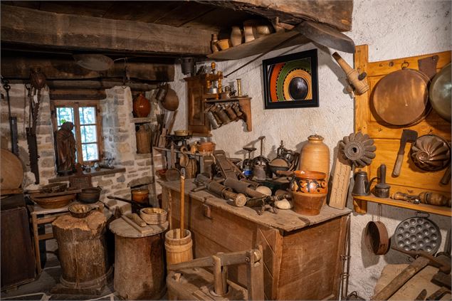 Sarto (cellier) - Destination Léman - C.Vuillequez