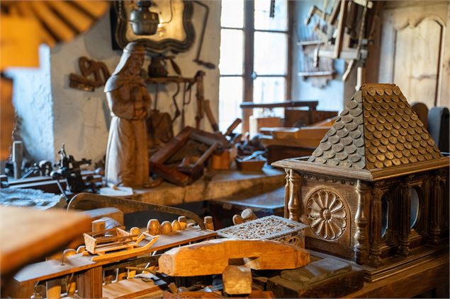 Objets dans l'atelier - Destination Léman - C.Vuillequez