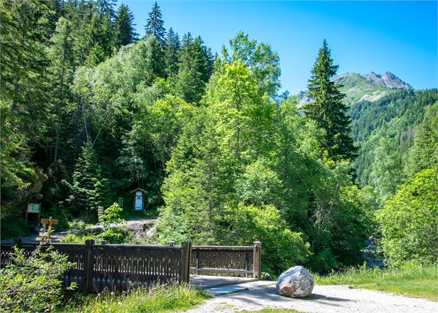 Pont de la Gorge avant la voie romaine - Les Contamines Tourisme