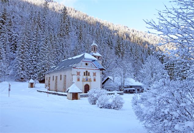 Notre-Dame de la Gorge en hiver - Les Contamines Tourisme