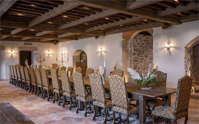 Espace de 100 m2, pour votre dîner, salle de sous-commissions - @hannahcybulska