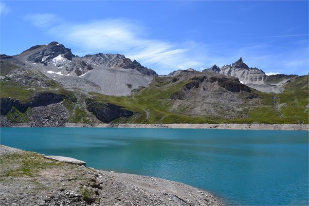 Réserve Naturelle et lac de la Grande Sassière - ©SavoieMontBlanc-Lansard