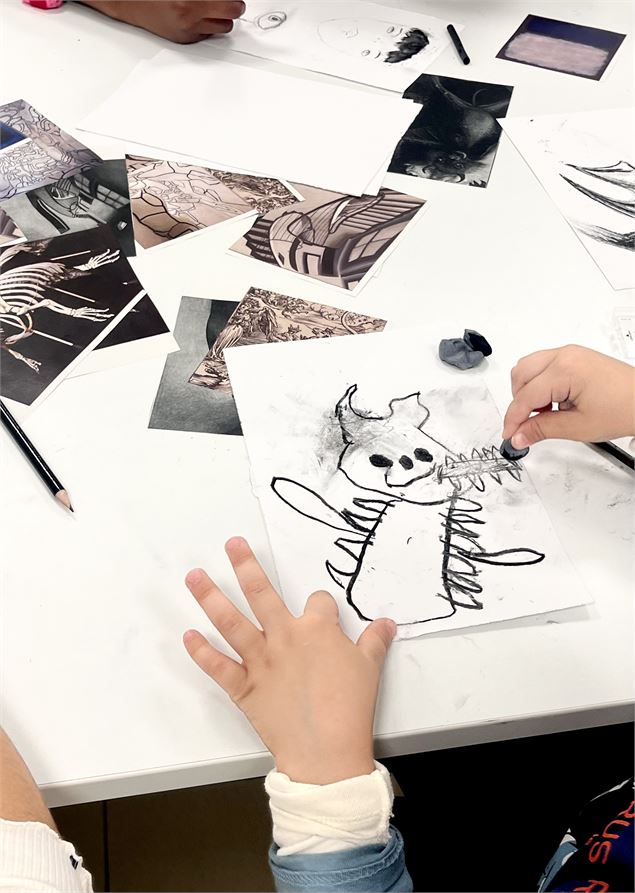 Atelier dessin - Lola Humbert