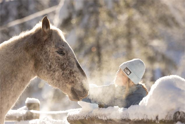 Promenade dans le parc des Dérêches_Morzine - @JBbieuville