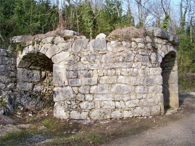 Four à Chaux à la Colombière, Neuville-sur-Ain - Margot Calland