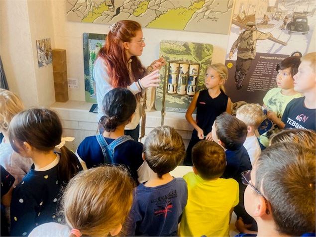 Animation pour les enfants à la Vieille Douane - JF Vuarand