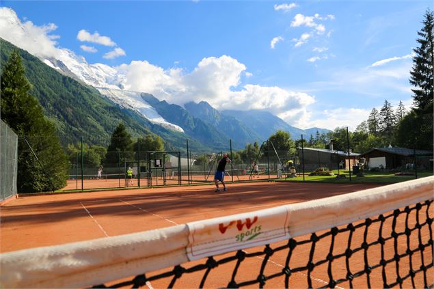 tennis exterieur chamonix