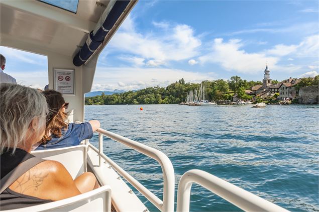 croisière avec vue sur la cité médiévale - Destination Léman