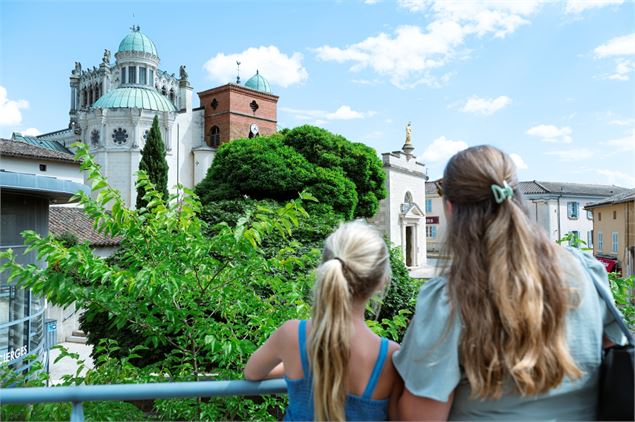 Ars-sur-Formans, ville sanctuaire_Ars-sur-Formans - Daniel Gillet