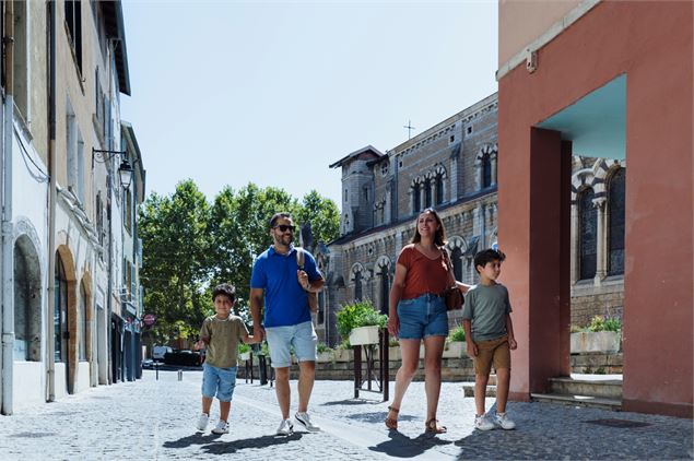 Trévoux ville d'Art et d'Histoire_Ars-sur-Formans - Fanny Nevière et Aintourisme
