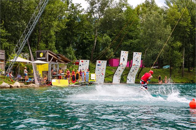 Grand téléski et psicobloc - Wam Park