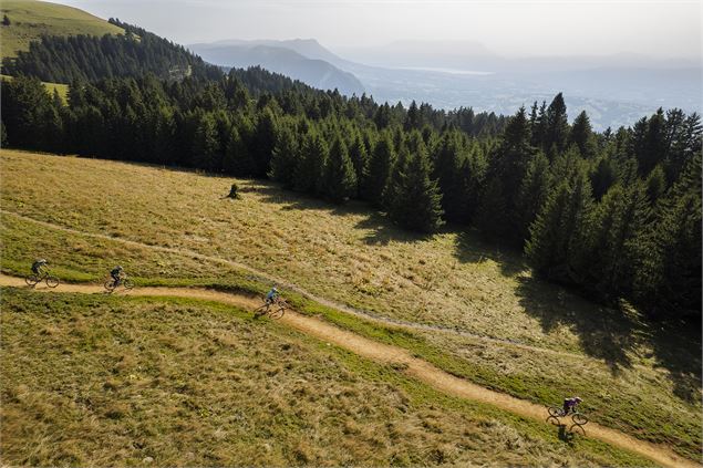 Piste verte_Viuz-la-Chiésaz - Tristan Shu - Annecy Mountains