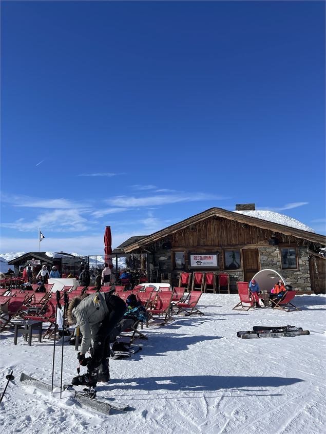 Arrivée au Chalet des 2 Lacs - OT Val Thorens